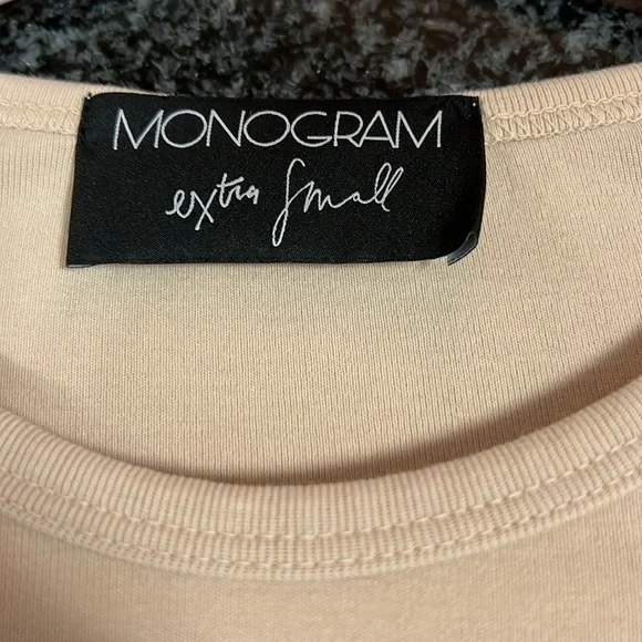 Monogram tee shirt - Picture 2 of 3